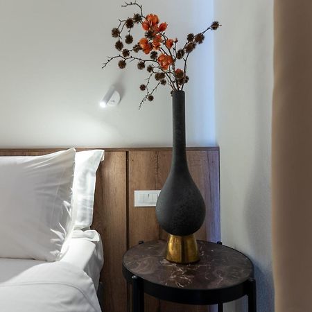 Seaside Living Rooms ลากานาส ภายนอก รูปภาพ